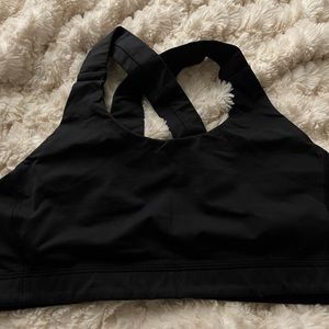 Lululemon size 12 sports bra